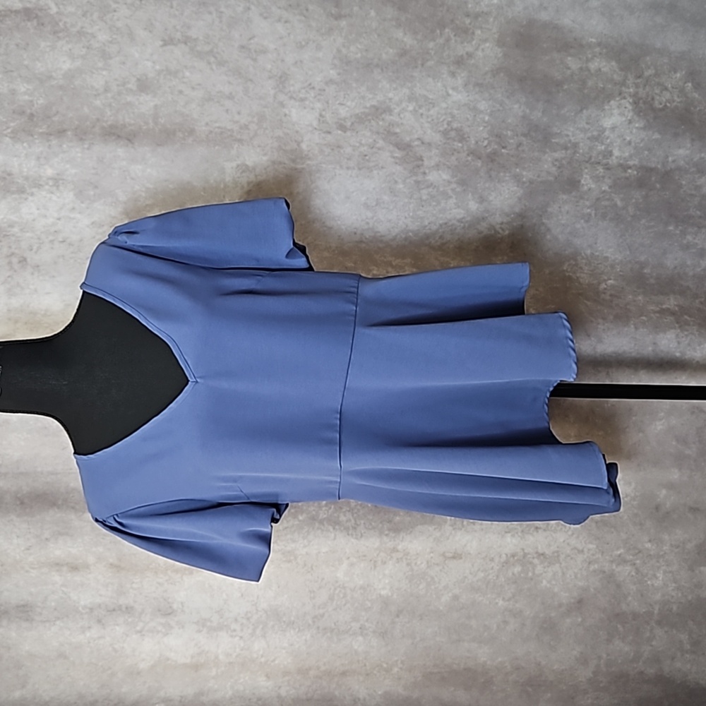 V-Neck Blouse with Puff Sleeves & Asymmetrical Hemline Size XL